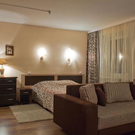 Tourist Hotel Mogiljov Exteriör bild