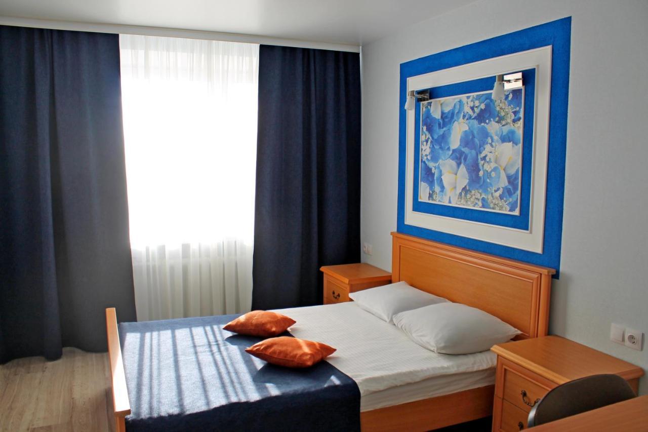 Tourist Hotel Mogiljov Exteriör bild