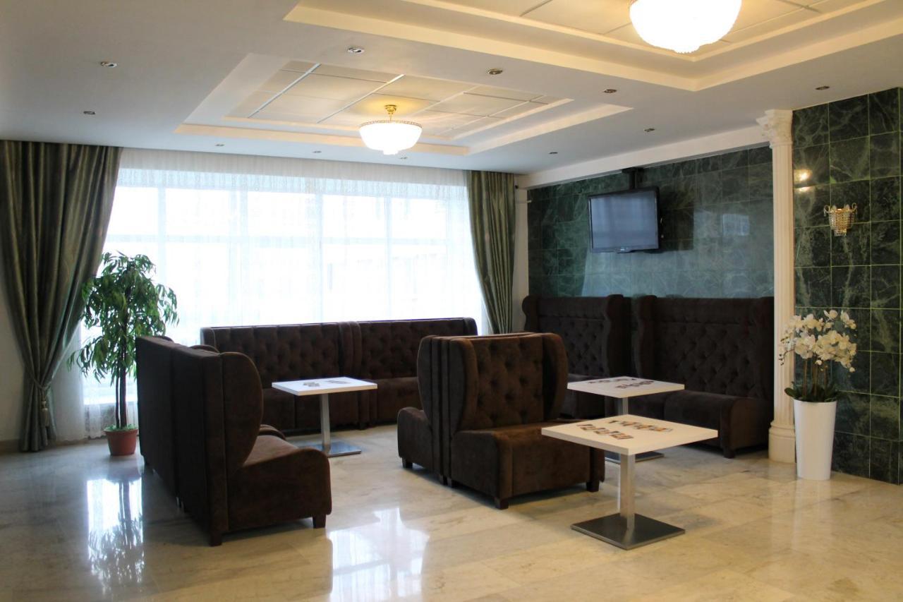 Tourist Hotel Mogiljov Exteriör bild